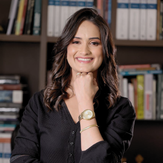 Foto de uma advogada da Assis e Laranjeira Advocacia em Caarapó